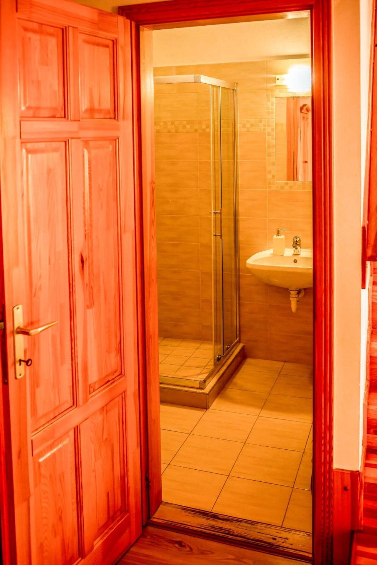 Nosztalgia Vendeghaz Hotel ซาลาแอแกร์แซค ภายนอก รูปภาพ